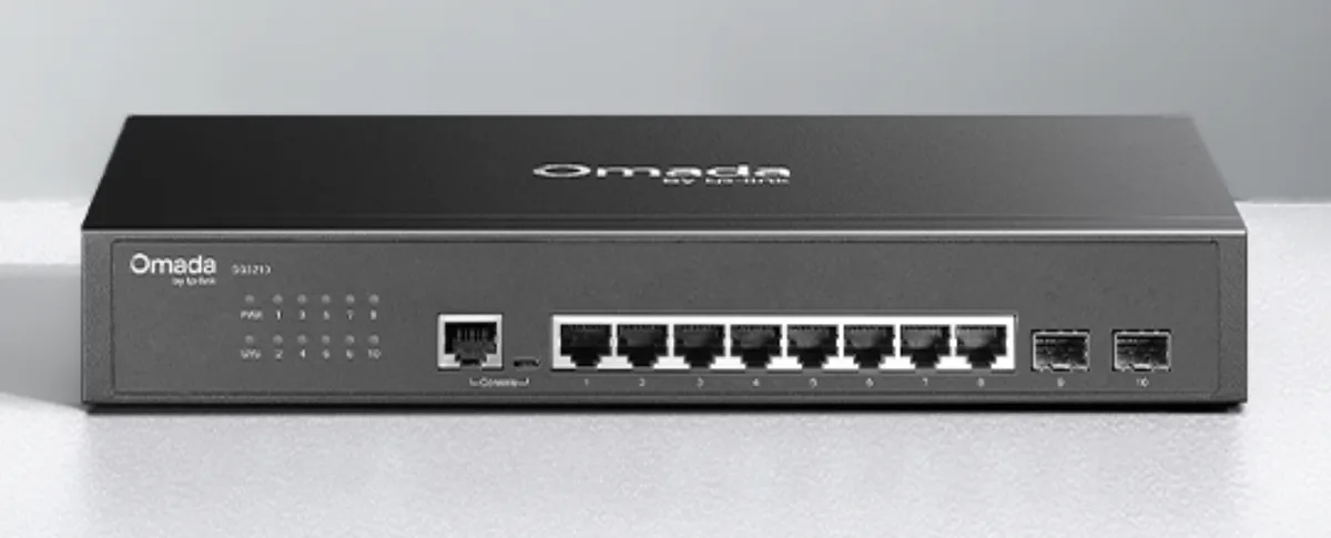 TP-Link SG3210 — 8-port L2+ managed gigabit switch with 2 SFP slots